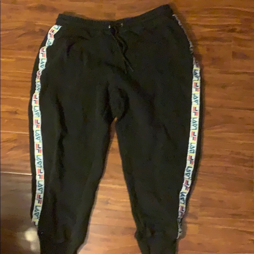 XL Fila sweatpants